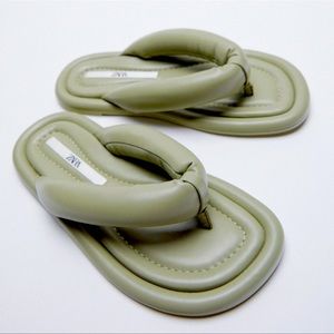 ZARA Quilted Slides in US 5 / EU 35 in Olive green